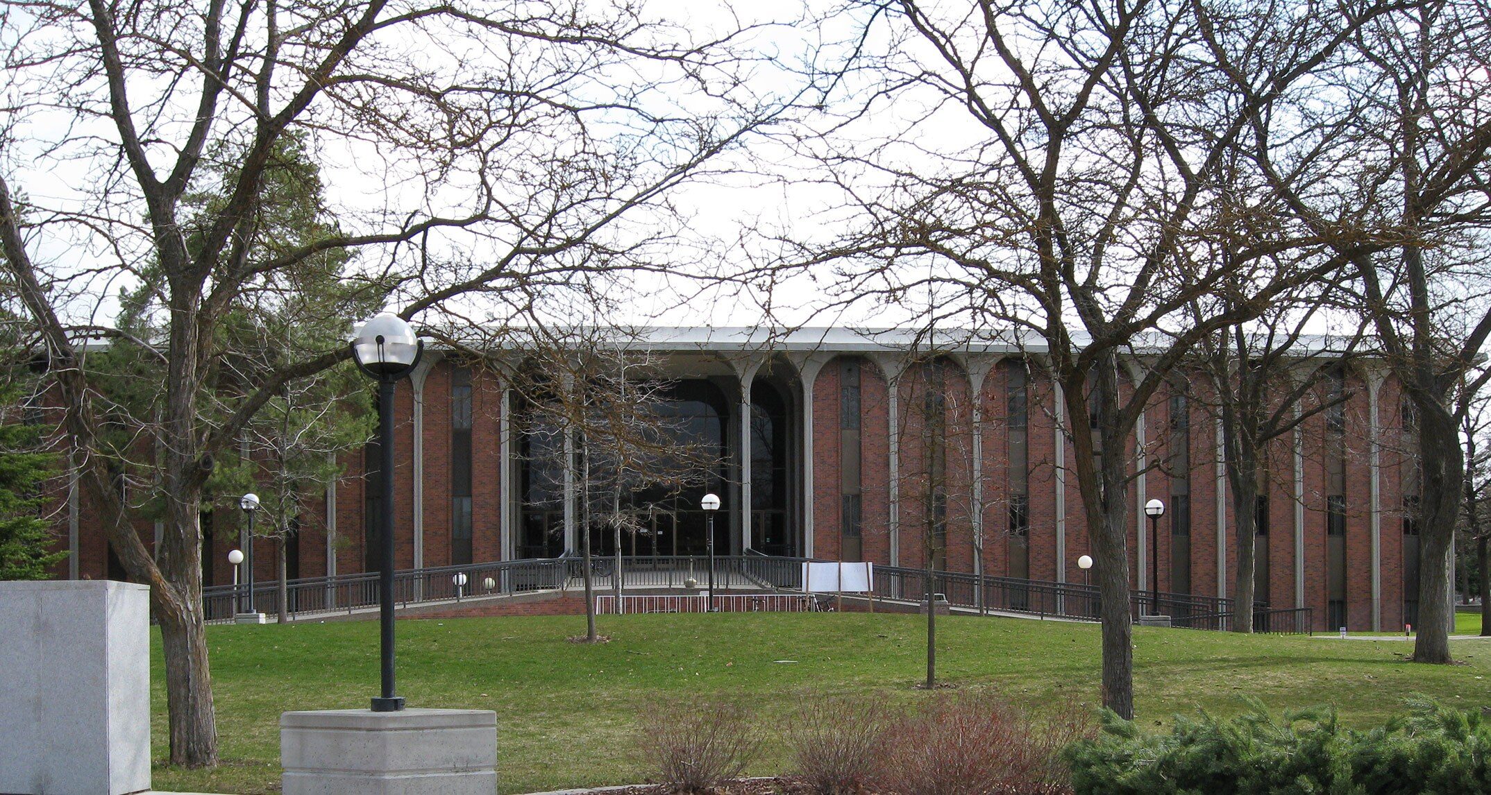 Before renovation: Patterson Hall, Eastern Washington University , Cheney - NAC
