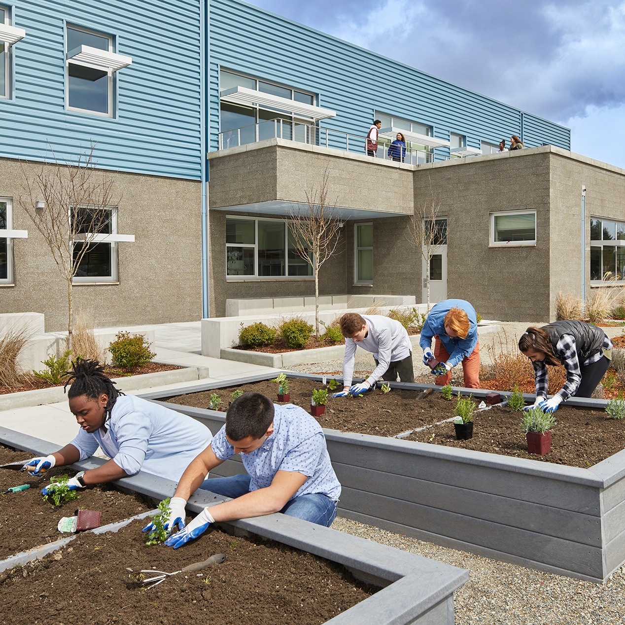 Carefully planned site features that provide space for quiet reflection and relaxation can also double as outdoor learning opportunities. Wilson High School